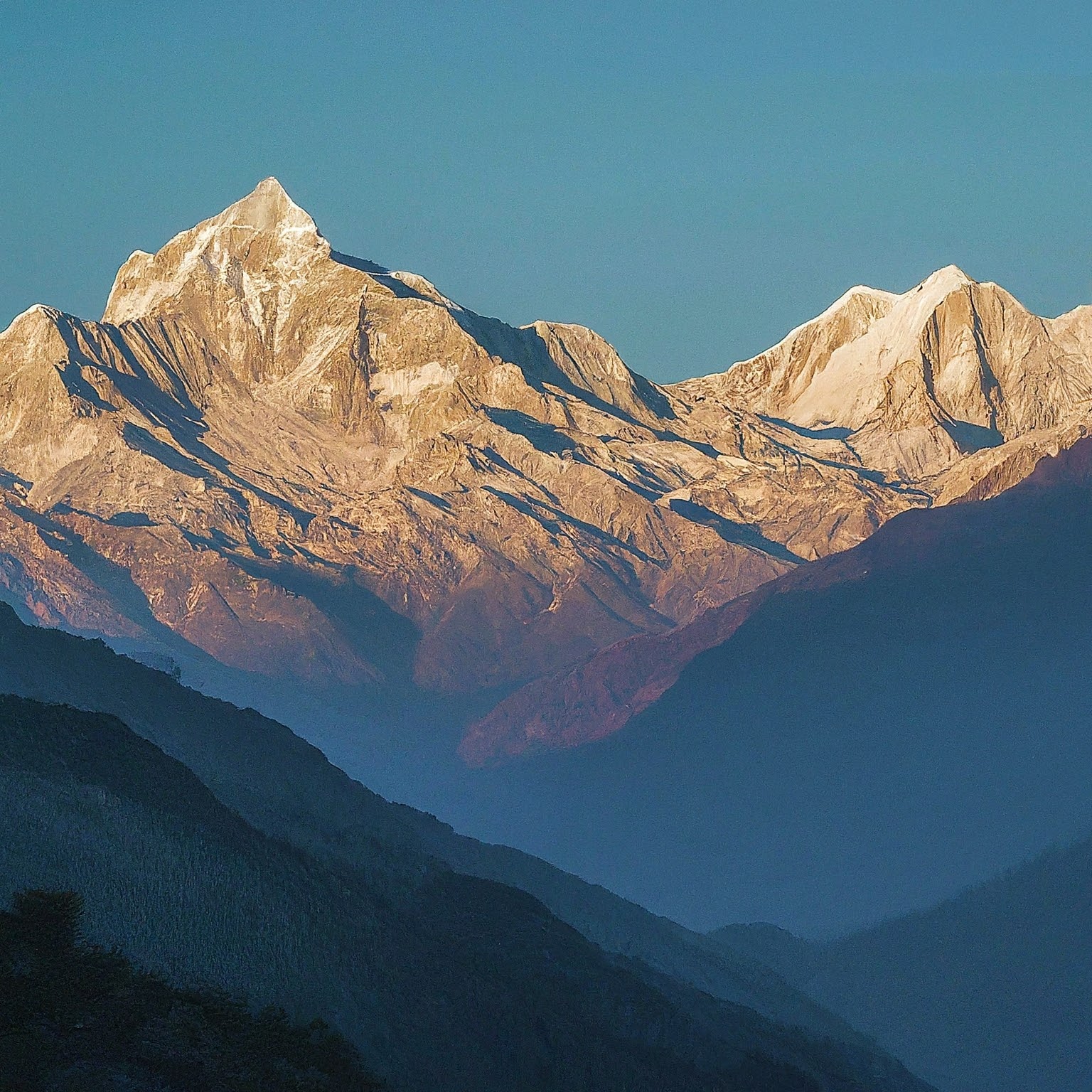 The Himalayas: More Than Just Mountains – A Journey Through Wonder